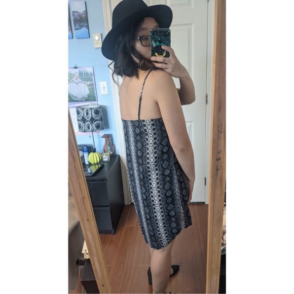 2 for 15!!! H&M Snake Print Slip Dress - Picture 3 of 4
